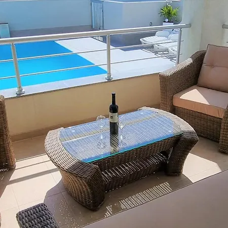 Luxury With Pool *