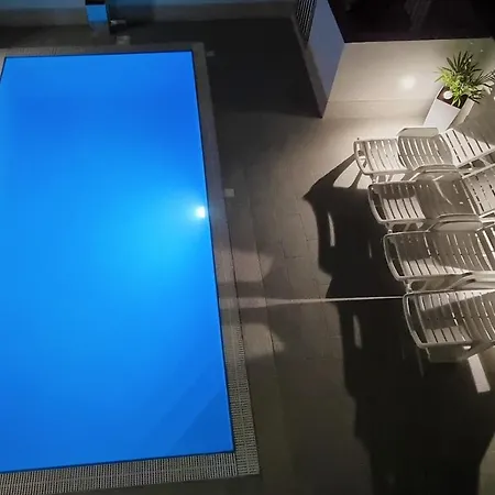 Luxury With Pool